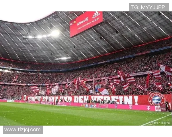 拜仁狂胜曼联6-2绝杀时刻引发全场欢呼数据分析揭示比赛精彩瞬间